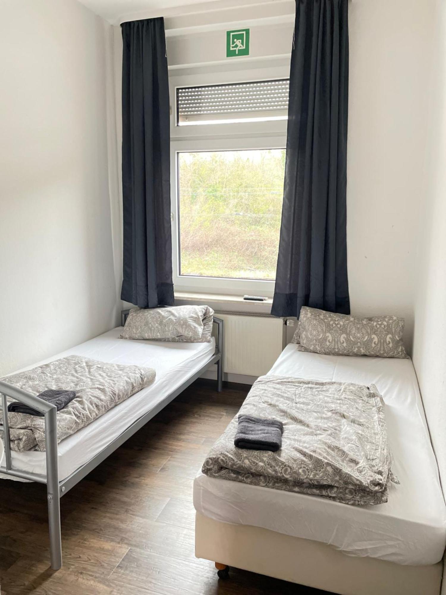 Pension Nierstein Bei Mainz Esterno foto